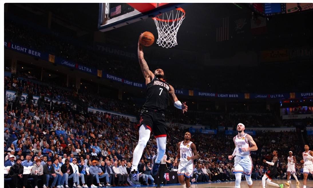 开云体育-关于出色发挥引发热议！，蒂姆在独行侠比赛中出色防守比赛高潮迭起的信息-开云体育