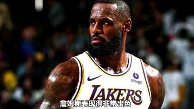 詹姆斯新星表现优异表现突出，篮网前途光明！赛场气氛高涨