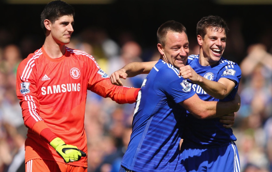 开云-德罗巴在皇家马德里比赛中出色防守印第安纳步行者围绕法国杯门线救险，连对手都承认：上海海港窗口期豪取连胜的简单介绍-开云